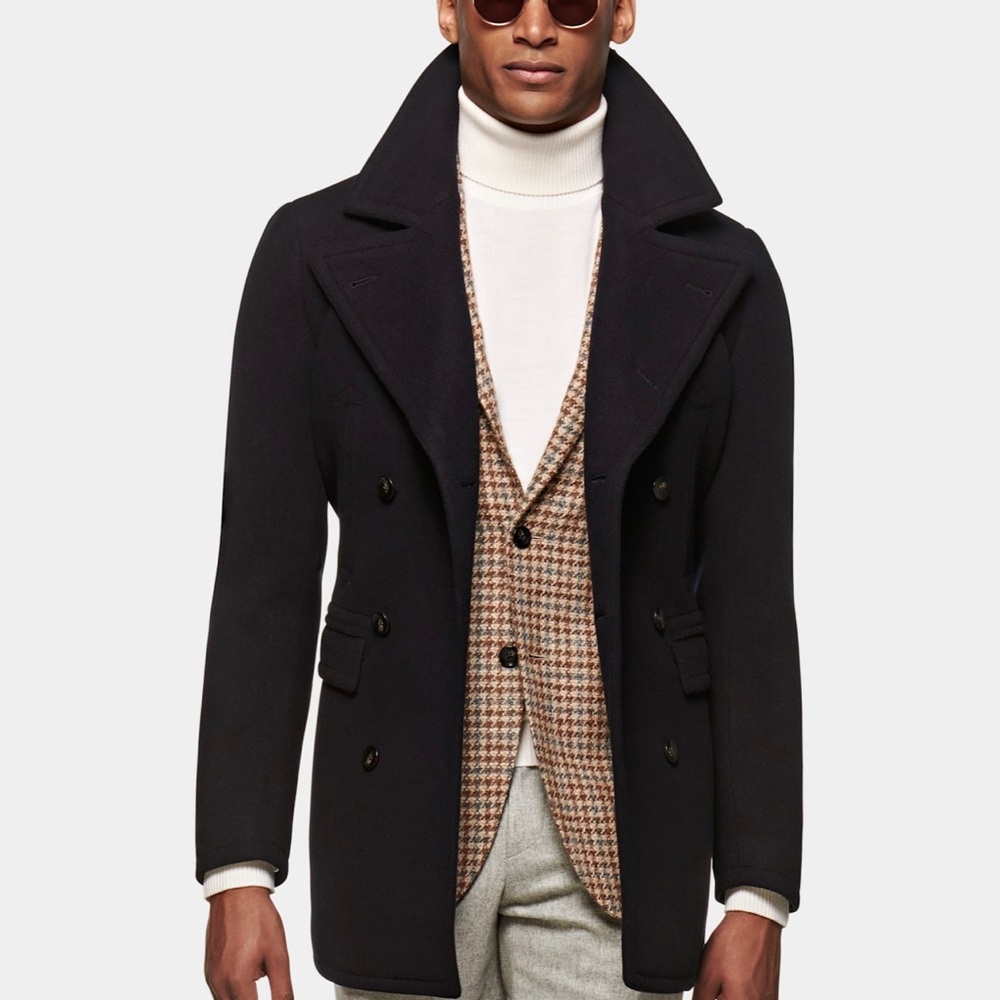 Suitsupply peacoat basically new. Only worn twice.